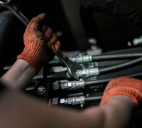 Servicio integral de mantenimiento y reparación de equipos hidráulicos y mecánicos